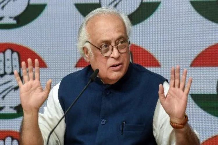 रमेश ने प्रधान के खिलाफ विशेषाधिकार हनन का नोटिस दिया