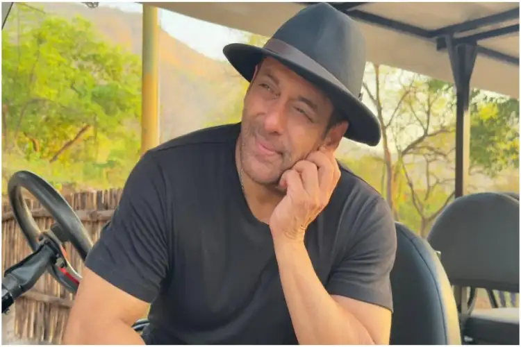 'Logon ke saath reh kar pak jaata hu': Salman Khan clarifies viral 'lonely' post