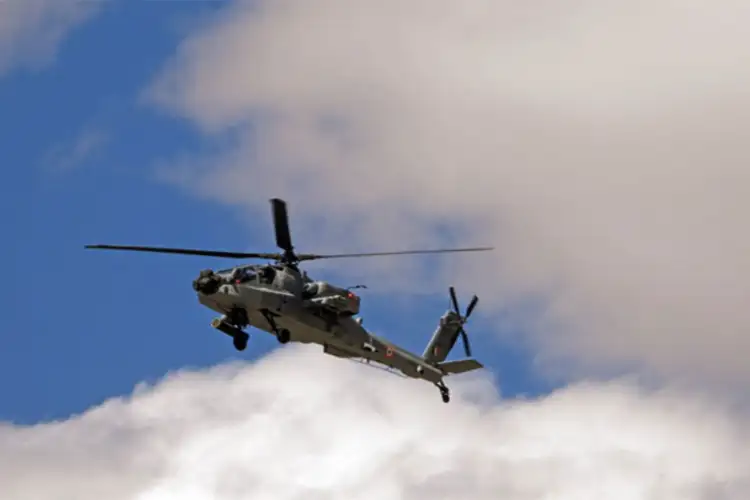 US approves Apache helicopter, M777 support deal for India