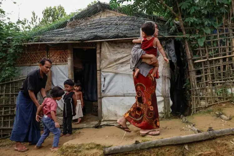 Myanmar: No redress for Rohingya Muslims in Arakan Army massacre, says HRW