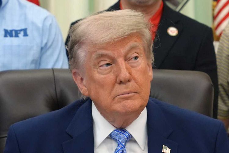 Trump to send 5,000 more troops to Poland