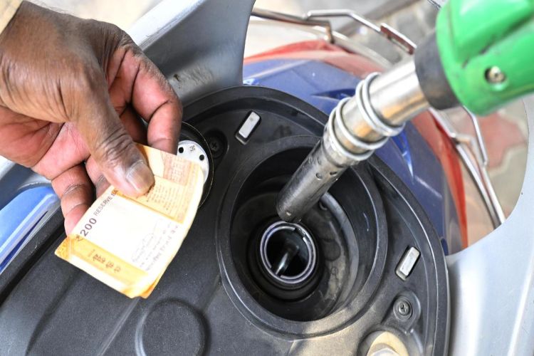 Shares of oil marketing companies rose