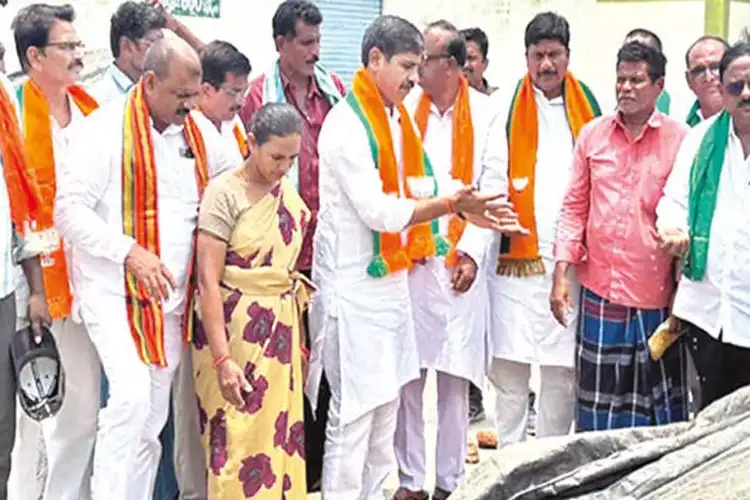 BJP delegation to visit Vikarabad procurement centre, targets Telangana govt over farmers' issues