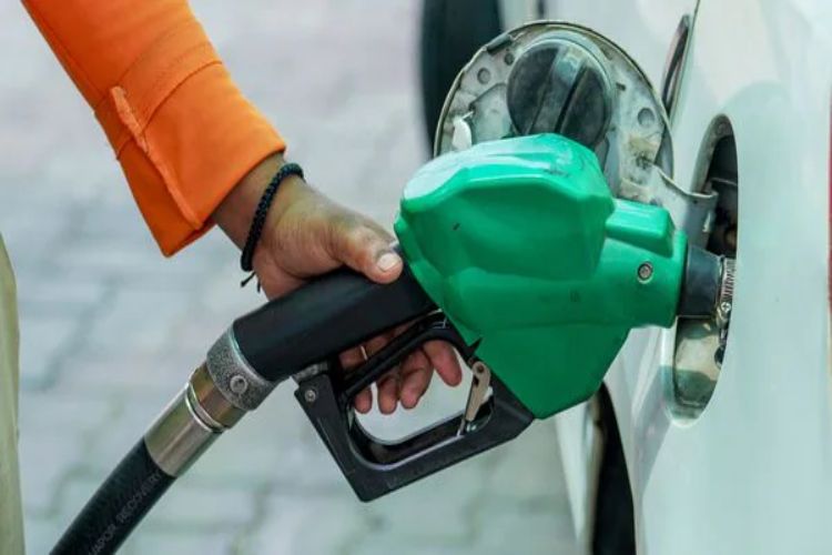 Petrol prices increased by Rs 2.61, diesel by Rs 2.71