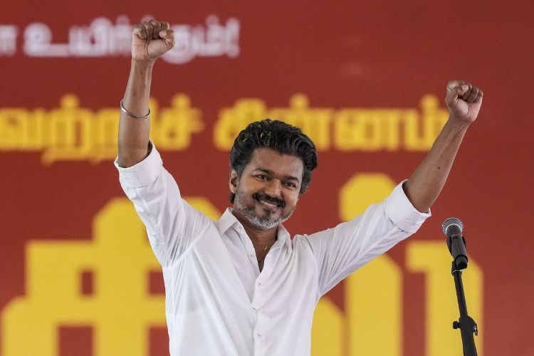 Vijay directed to expedite legal action on Mekedatu dispute