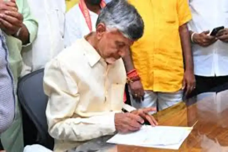 YSRCP chief YS Jagan Mohan Reddy attacks Chandrababu Naidu over Mega DSC selection, alleges irregularities