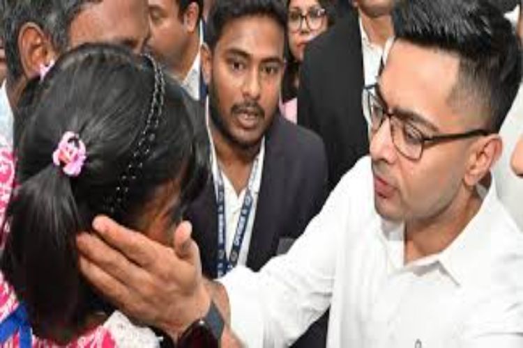 Derek O'Brien's taunt on Mamata Banerjee-Abhishek Banerjee