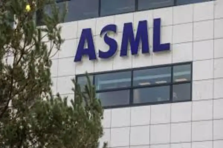 Netherlands' ASML plans to onboard 1,000 employees as client demand surges