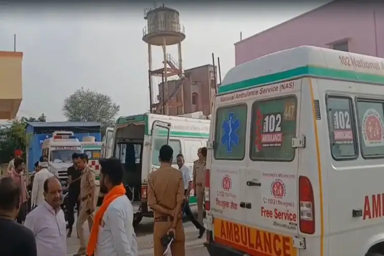 Uttar Pradesh: 6 killed as bus overturns on Agra-Lucknow Expressway in Unnao
