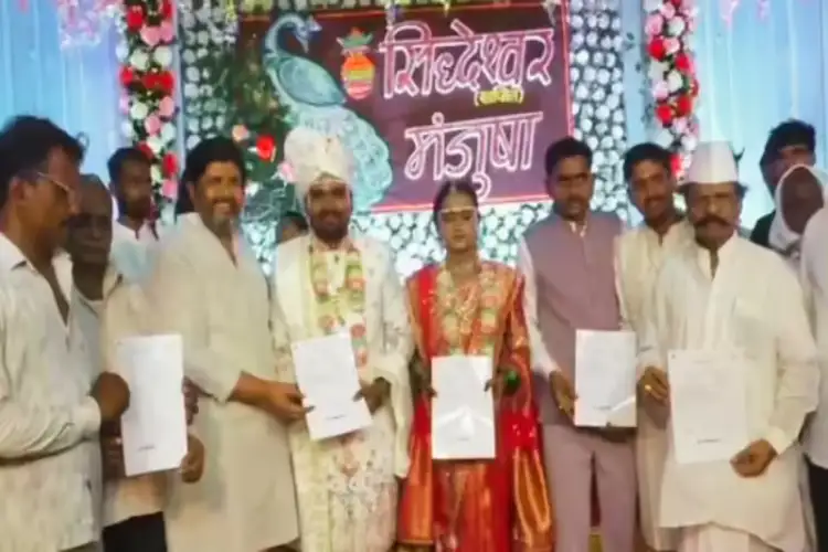 Nanded's Unique Wedding: The Pethkar Family Provides Accident Insurance Worth ₹1 Lakh to 3,465 Villagers—Setting a Shining Example of Humanity.