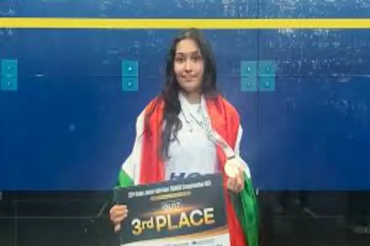 Anika Dubey wins silver medal at Asian Junior Squash Championships