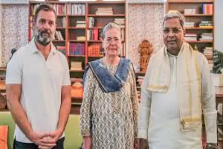Siddaramaiah, DK Shivakumar at 10 Janpath to meet Rahul, Sonia Gandhi, cabinet reshuffle on agenda