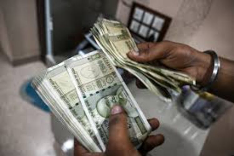 Rupee strengthens by 53 paise to 95.05 per dollar
