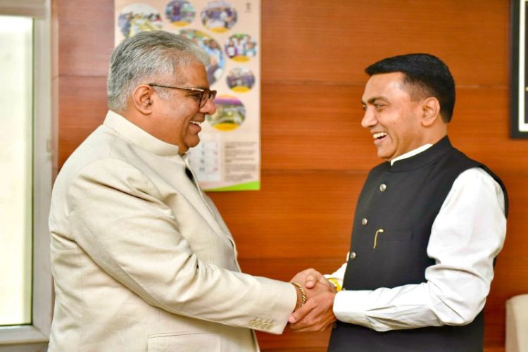 Goa CM meets Union Minister Yadav and discusses environmental initiatives