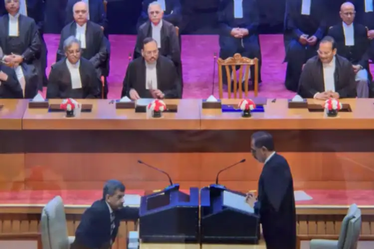 Supreme Court gets five new judges, strength increases to 37