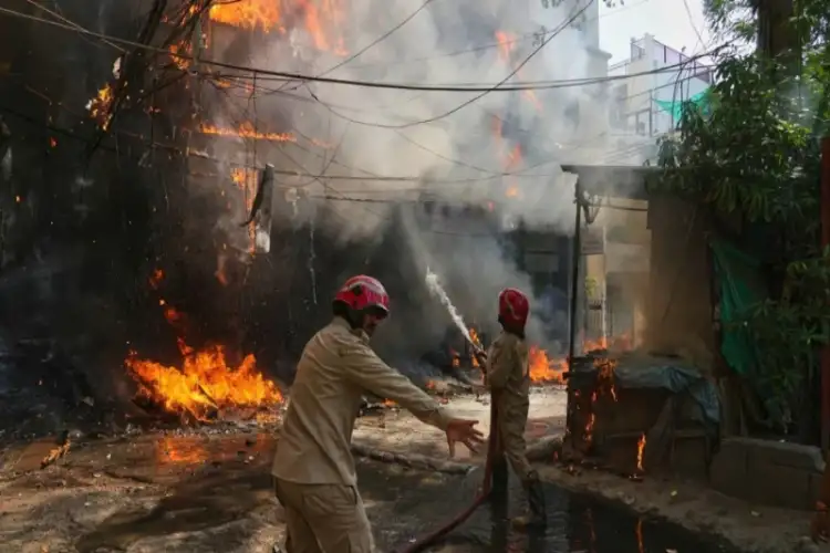 17 foreigners among 21 dead in Delhi's Malviya Nagar hotel fire; 8 on ventilator