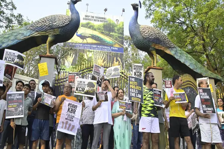 Telangana: Citizens hold 'funeral protest' at KBR National Park against road widening