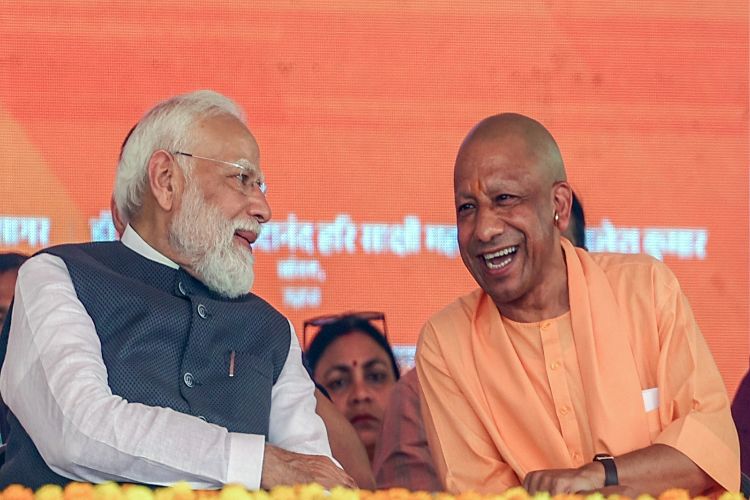 PM Modi wishes Uttar Pradesh Chief Minister Adityanath on his birthday