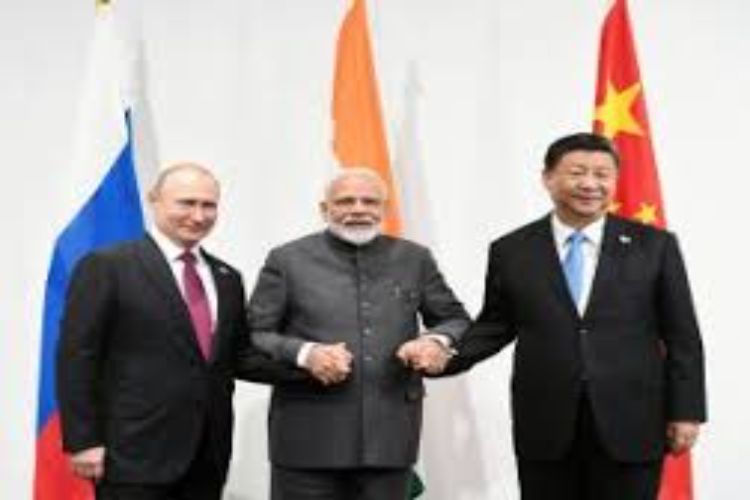Russia will not interfere in the 'fragile' relations between India and China: Putin