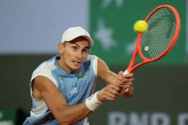 Illness forces Arnaldi out of French Open semi-final, Cobolli advances to final