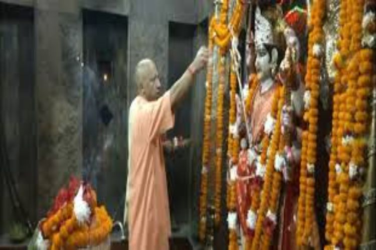 Uttar Pradesh after visiting and worshipping Maa Pateshwari.