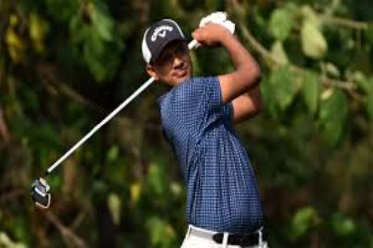 Veer Ahlawat takes joint lead with course record