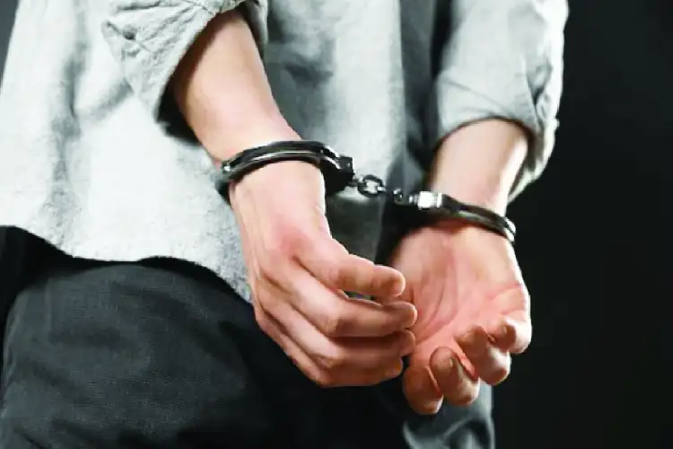 Police arrest two criminals after late-night encounter in Rishikesh