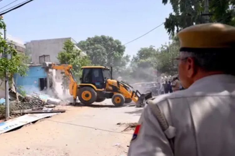 Encroachment drive underway for road widening in Jaipur, mobile internet suspended in several areas