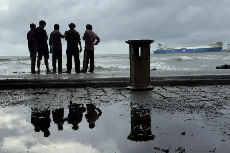Heavy rain warning in Kerala as monsoon becomes active
