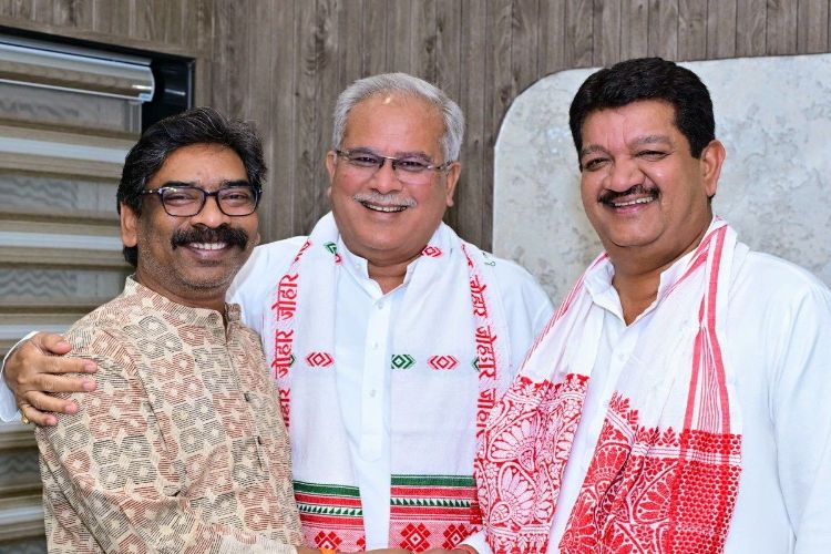 Ram of JMM and Pranav Jha of Congress filed their nominations.