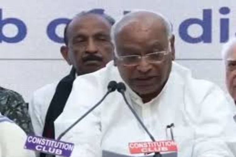 'India' alliance demands Pradhan's resignation, will write to CJI on 'vote theft'