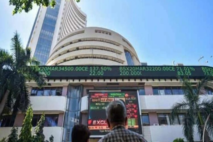 Stock market rises in early trade, Sensex jumps 350 points