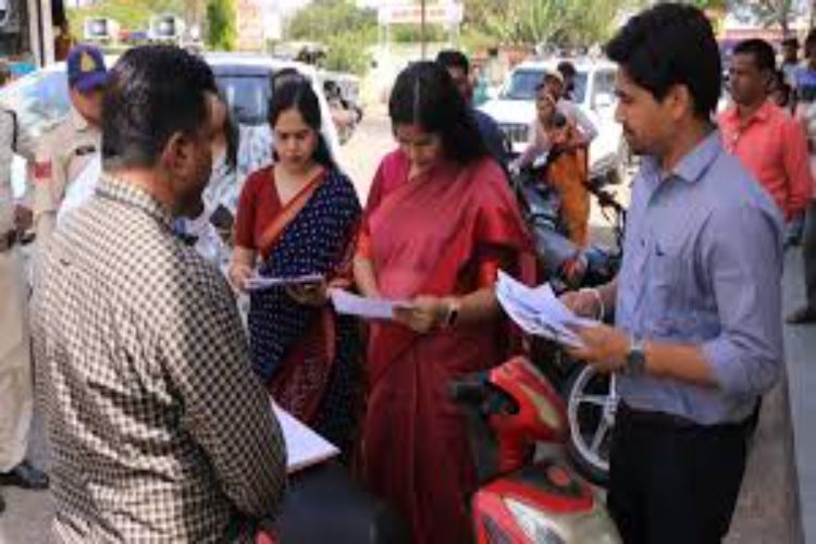 UP: Teacher suspended for negligence in census work by switching off his mobile phone