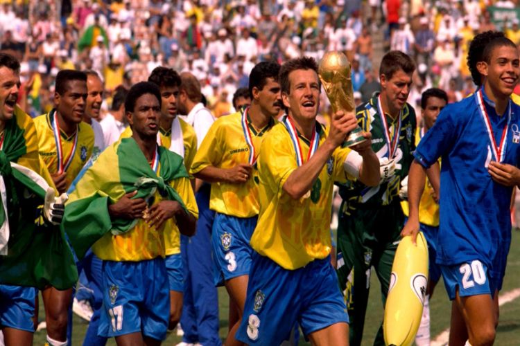 Comparison of the 1994 FIFA World Cup in the USA and the 2026 World Cup