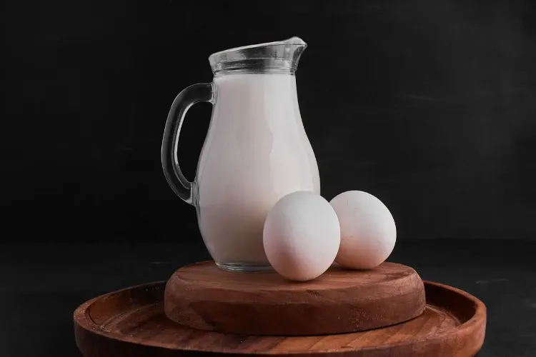 Which has more protein: milk or eggs? Find out which is the better option for your health.