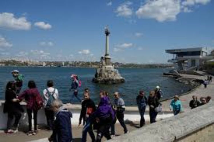 Ukraine targets Crimea's fuel supplies, sparking a fuel crisis on the peninsula