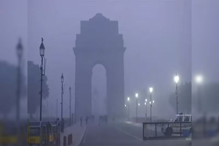 Overnight rain in Delhi brings down minimum temperature to 22.8 degrees Celsius