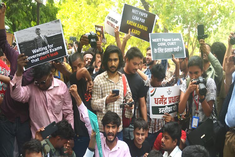 Students, candidates join anti-CJP protest in Lucknow