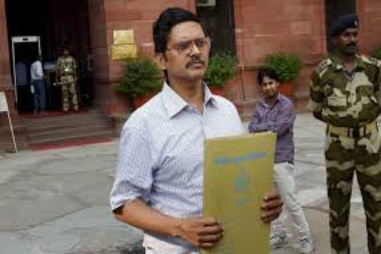  former IPS officer Amitabh Bachchan within six months: SC