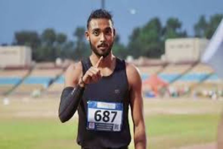 Shirse sets new national record in 110m hurdles