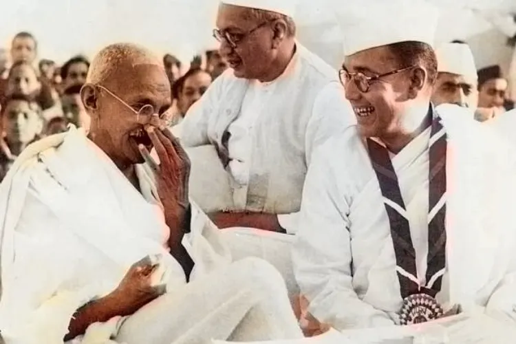 When an ideological battle broke out between Mahatma Gandhi and Subhash Chandra Bose.