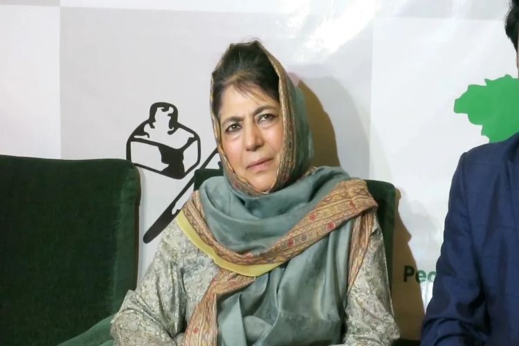 Kashmir: Mehbooba urges authorities to allow Muharram procession