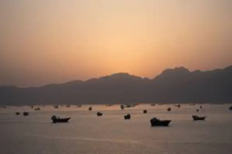 US Intel report says Iran now has powers to shut Strait of Hormuz at will