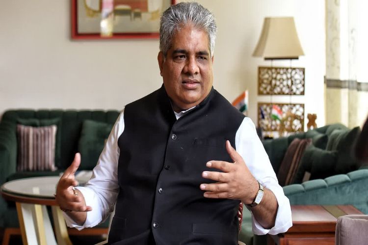 Work on restoration of 2.17 crore hectares of land has begun: Yadav
