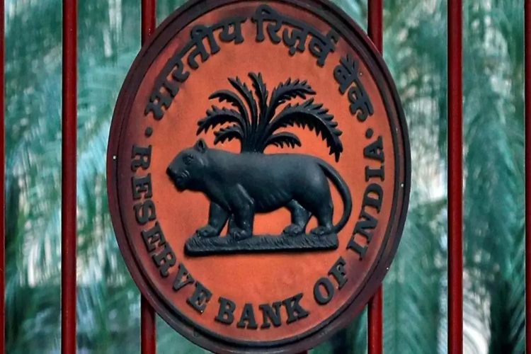 RBI injects Rs 72,300 crore into the system through VRR auctions