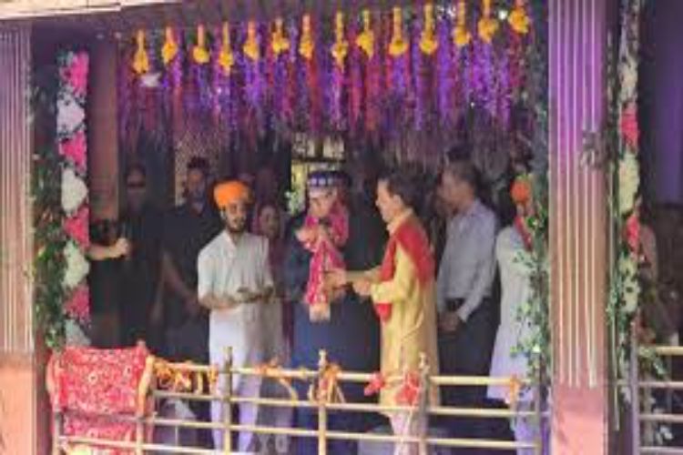 Omar visits Kheer Bhawani Temple in Ganderbal, Jammu and Kashmir