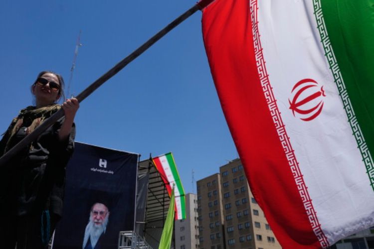 What will Iran and America gain from the agreement?