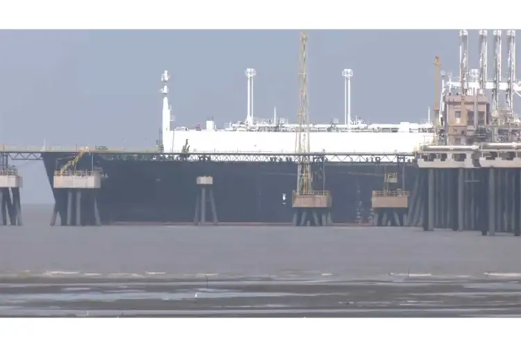 LNG carrier Disha arrives at Dahej Port after safe Strait of Hormuz transit