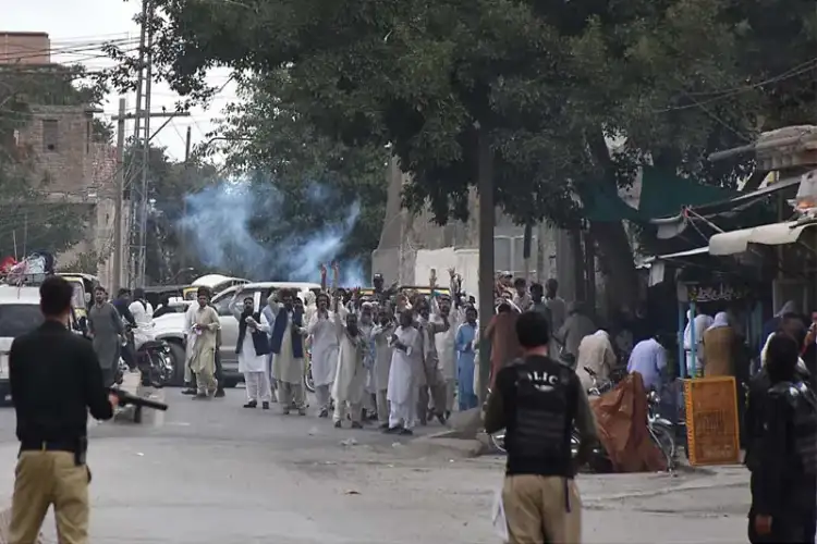 Balochistan employees launch indefinite shutdown after protest crackdown
