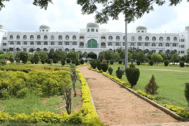 MANUU extends PG Diploma admission date.